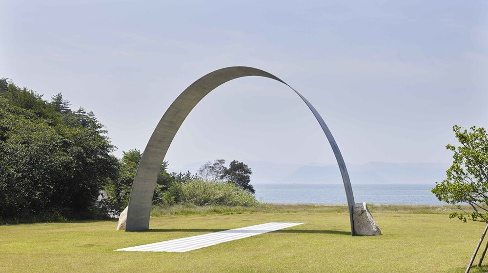 Artist
                                  Lee Ufan