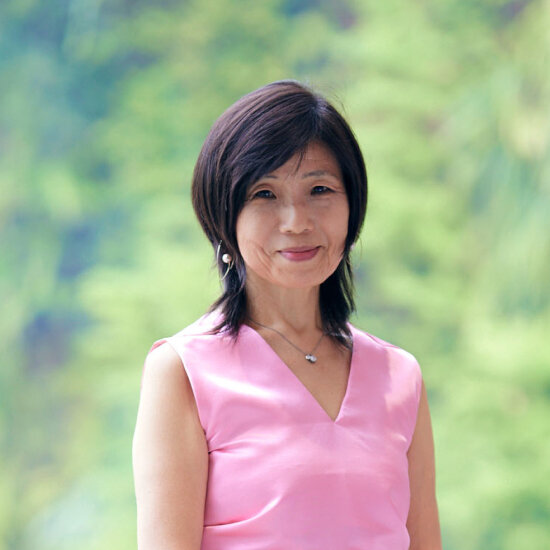 長谷川祐子